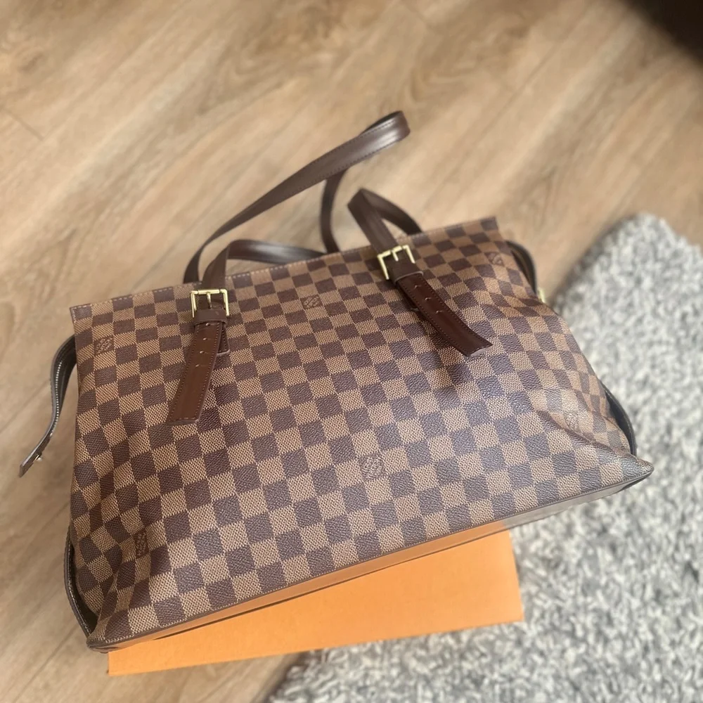 ❌SOLD❌🎉Authentic Louis Vuitton Chelsea Damier Ebene - Picture 10 of 15